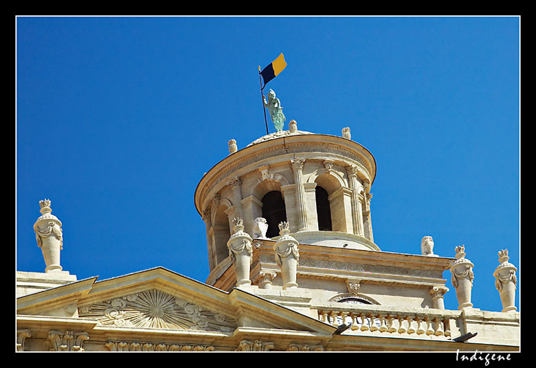 Le toit de la mairie