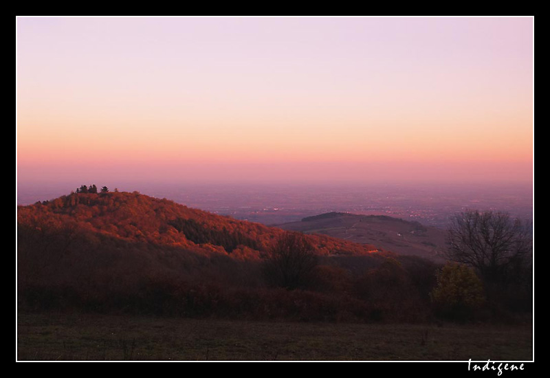 Coucher de soleil sur le Beaujolais