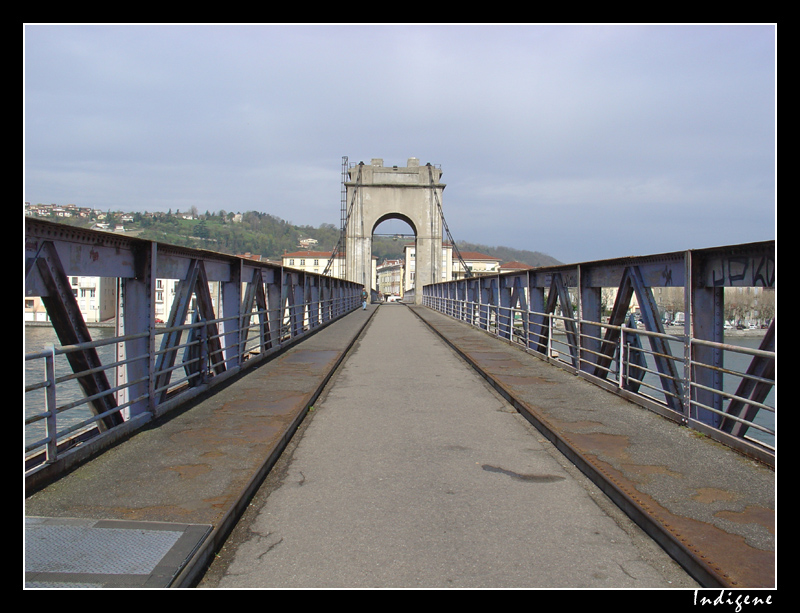 Passerelle Sainte Colombe avant rénovations