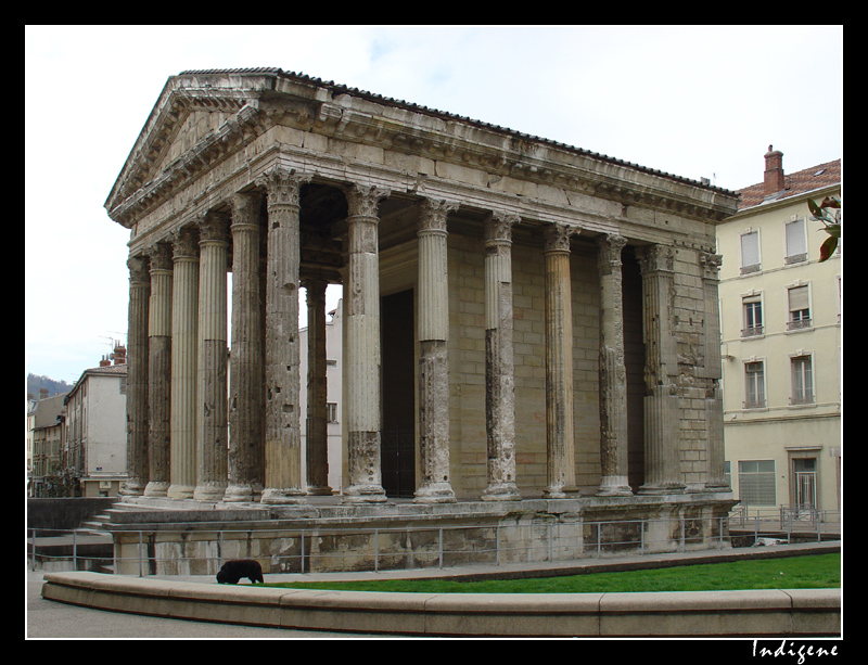 Temple d'Auguste et Livie